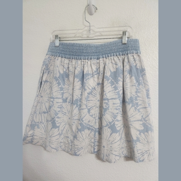 Fossil Light Denim Floral Elastic Waist Skirt Sz Medium - Picture 3 of 7